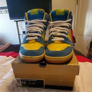 nike sb dunk marge simpson